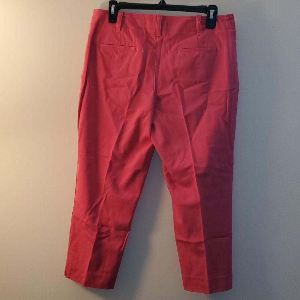 Talbots Signature Capris - Picture 2 of 5